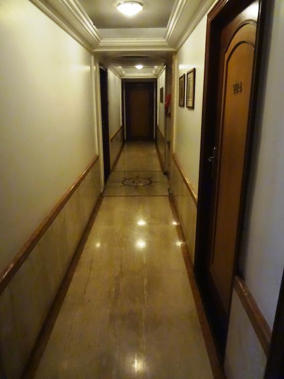 Hotel Ashwin Mumbai Bagian luar foto