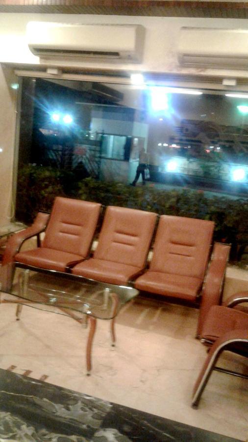 Hotel Ashwin Mumbai Bagian luar foto