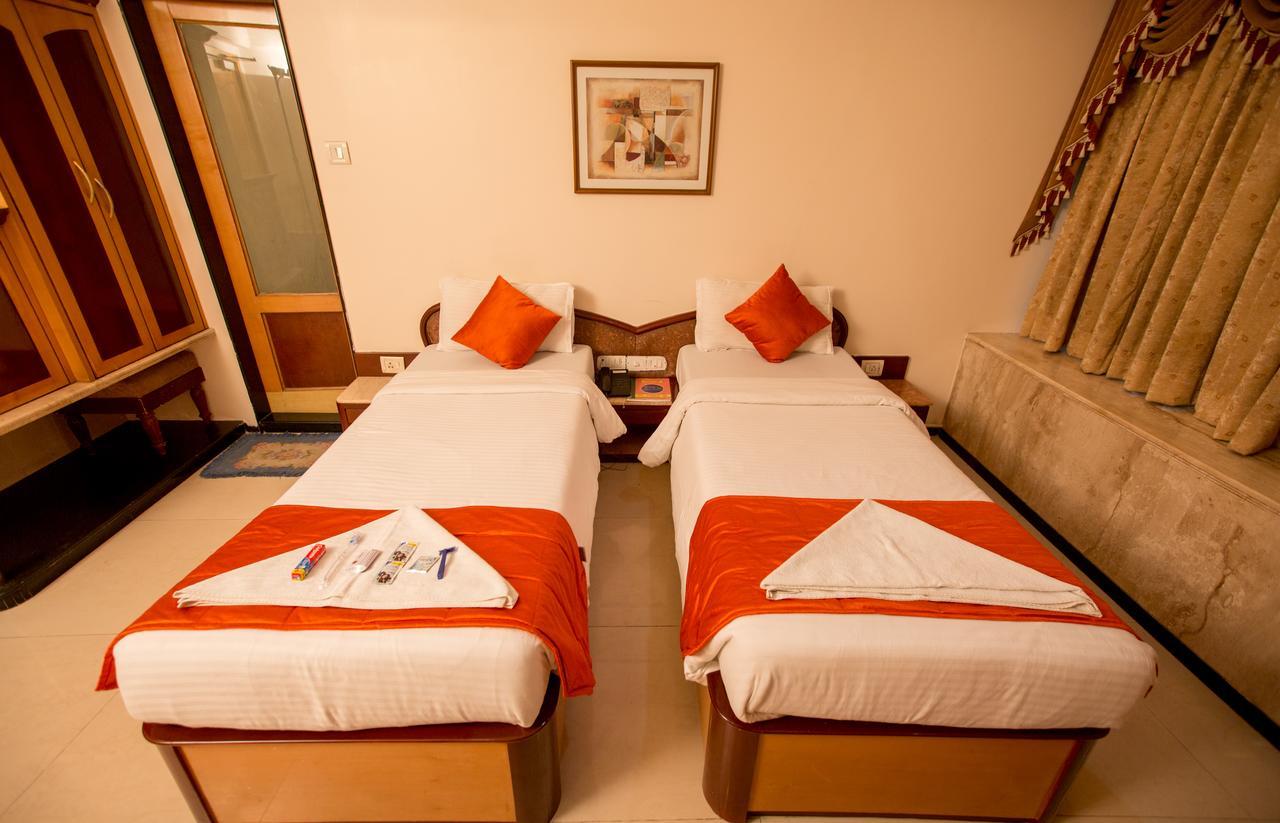 Hotel Ashwin Mumbai Bagian luar foto