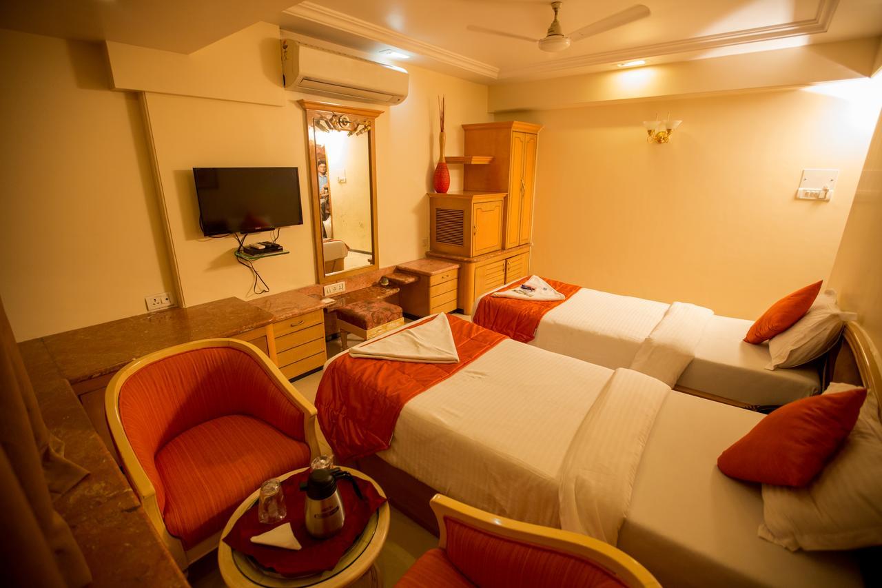 Hotel Ashwin Mumbai Bagian luar foto
