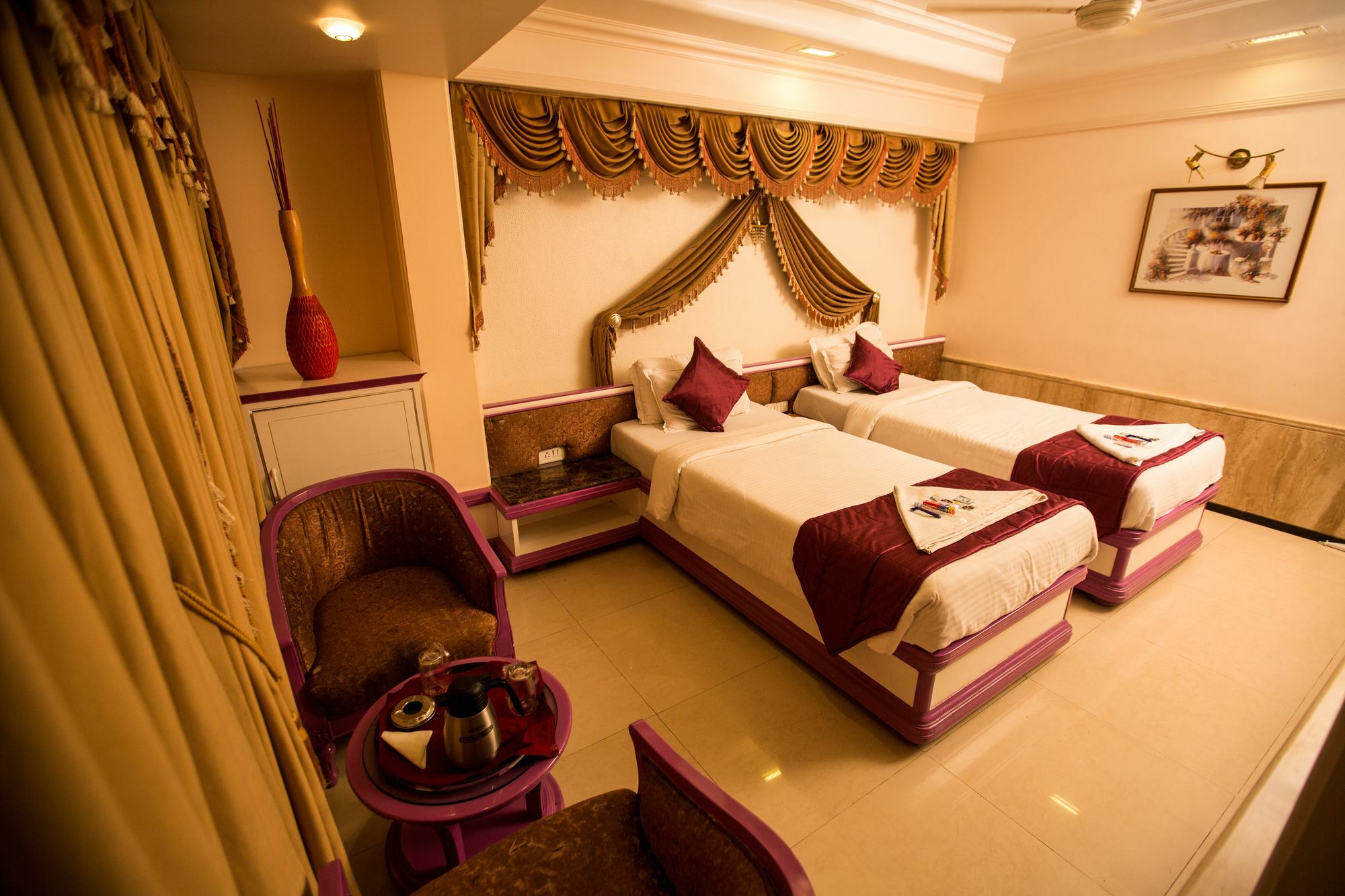 Hotel Ashwin Mumbai Bagian luar foto